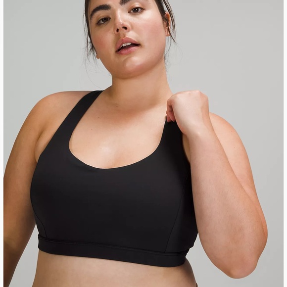 Lululemon Camo Sports Bra Size 8 - Picture 2 of 4